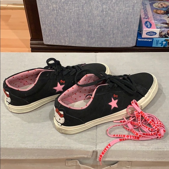 converse x hello kitty one star suede low top